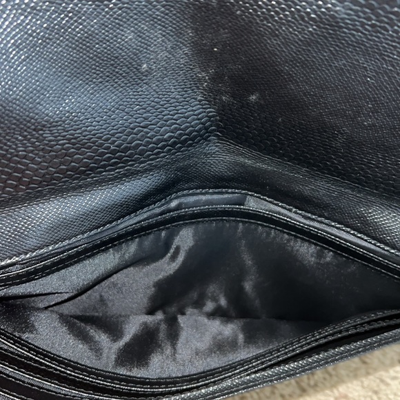 Black jimmy choo clutch